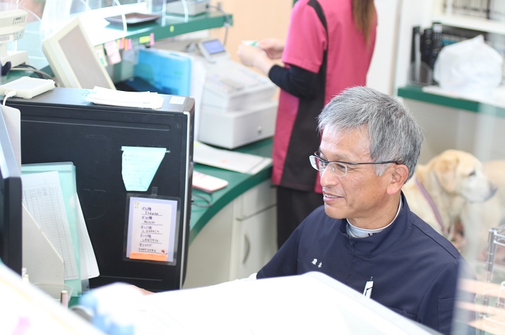 総務・受付:栗本 秀樹